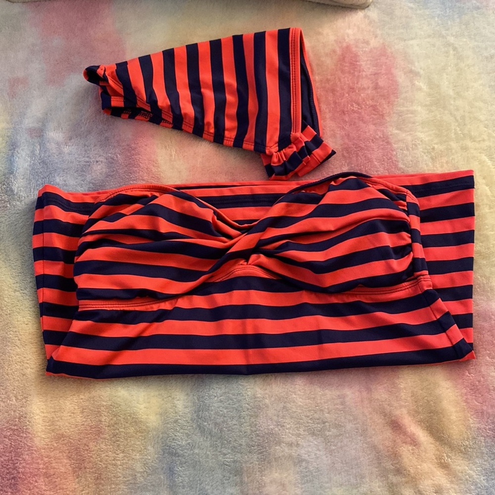 Two piece bathing suit - Picture 9 of 9